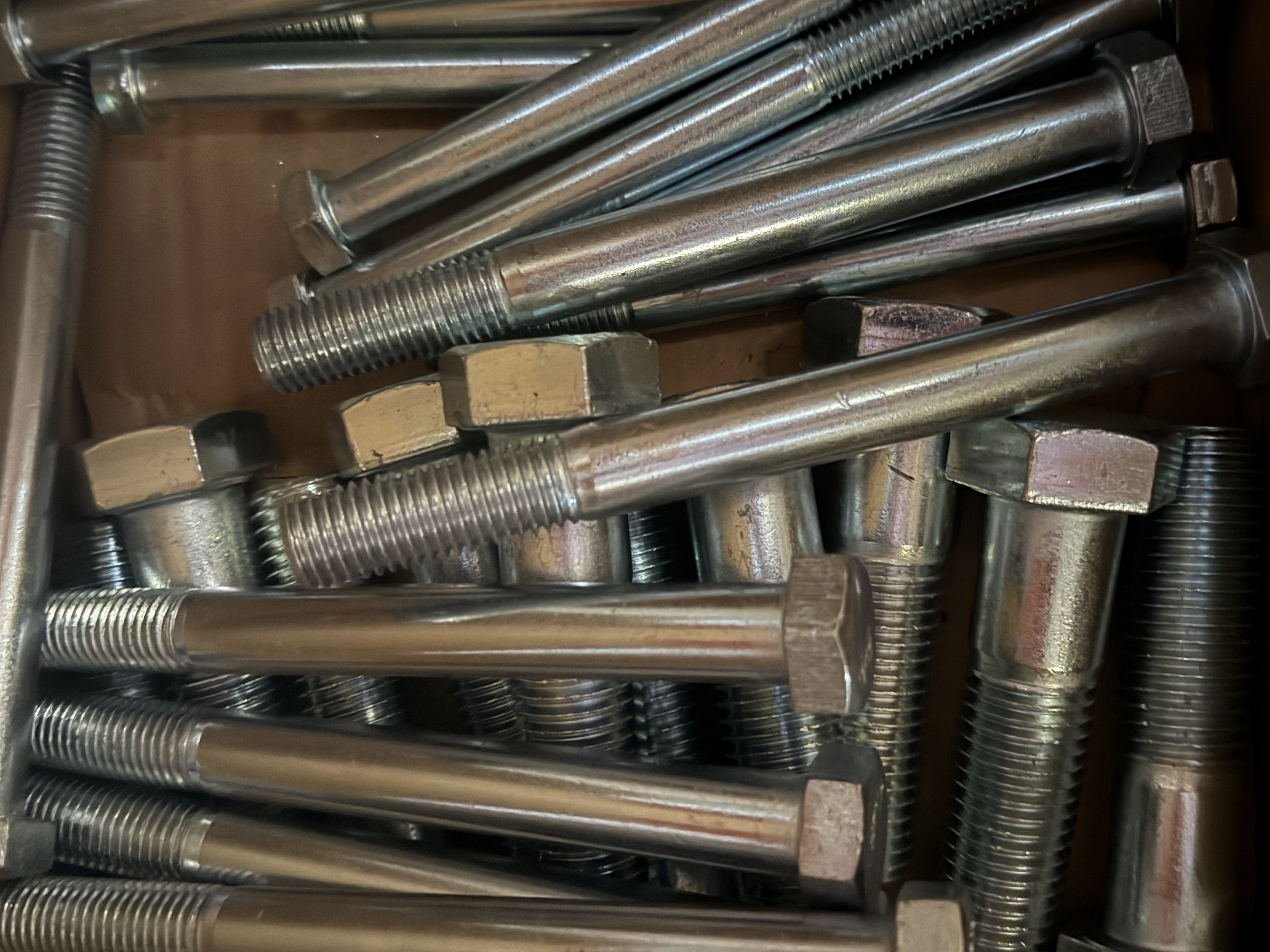 Store inventory bins